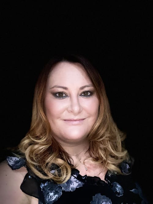 Angela Thompson